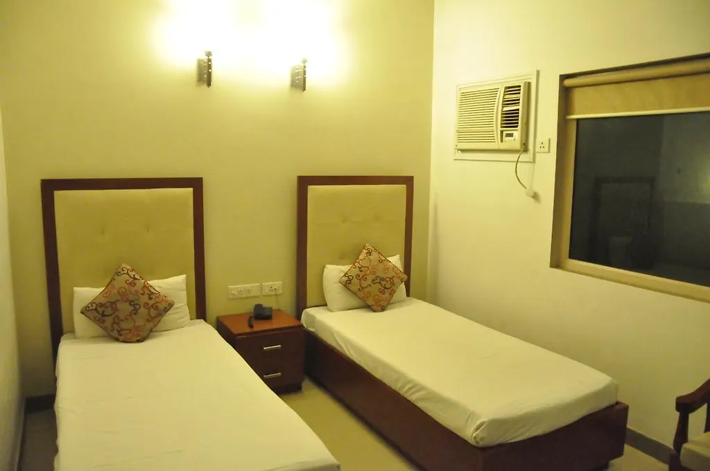 Hotel Deviram Palace Agra