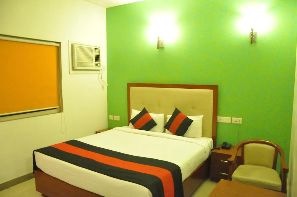 Hotel Deviram Palace Agra   Agra (Uttar Pradesh)