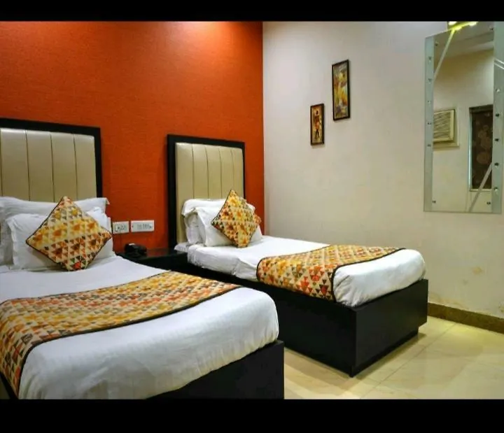 Hotel Deviram Palace Agra   Agra (Uttar Pradesh)