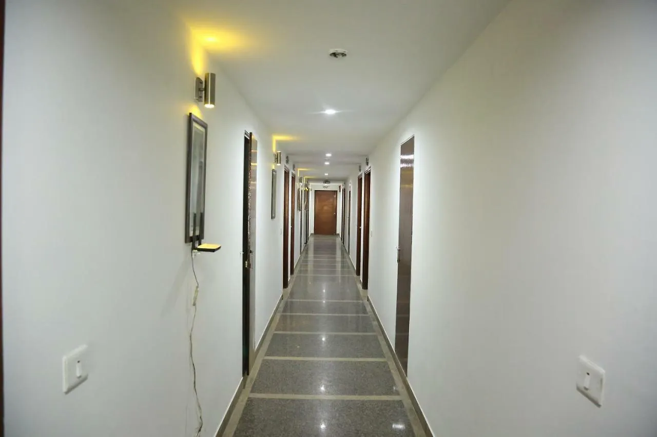 Hotel Deviram Palace Agra  3*, Agra (Uttar Pradesh)